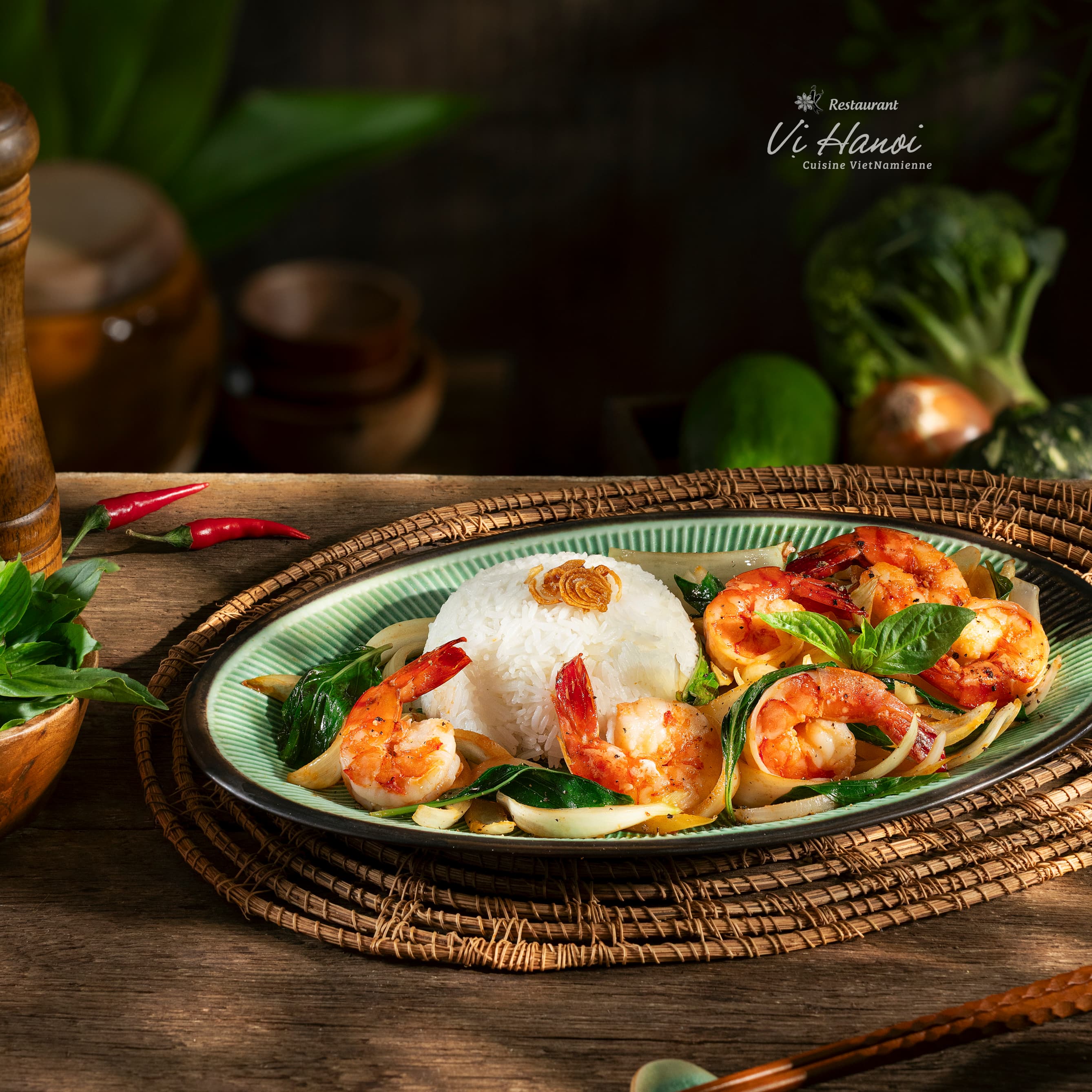 Salade d'ananas frais avec crevettes